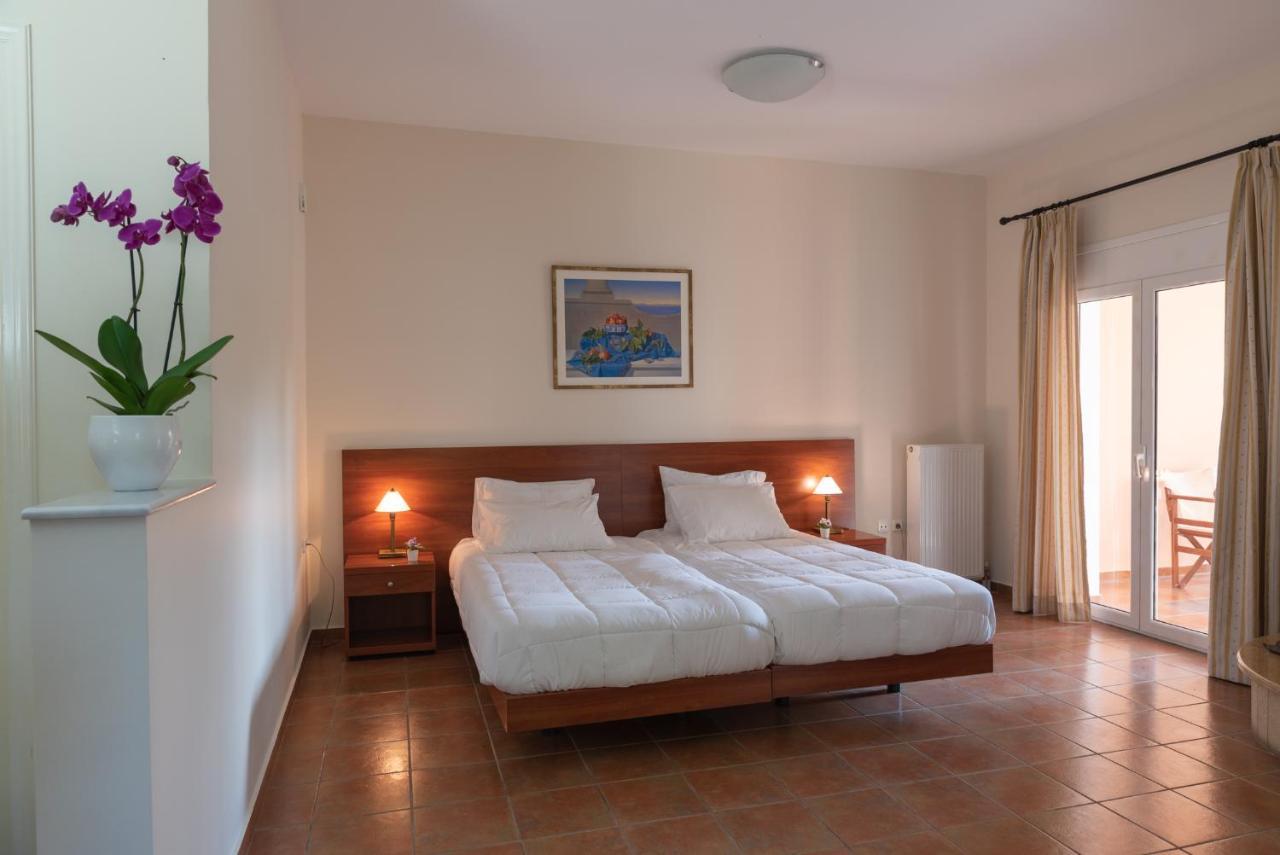Corinthian Village Vrahati Extérieur photo