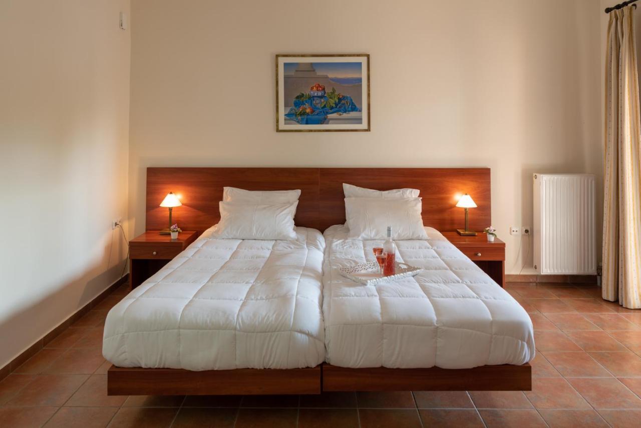 Corinthian Village Vrahati Extérieur photo