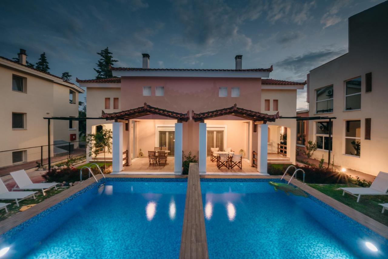 Corinthian Village Vrahati Extérieur photo