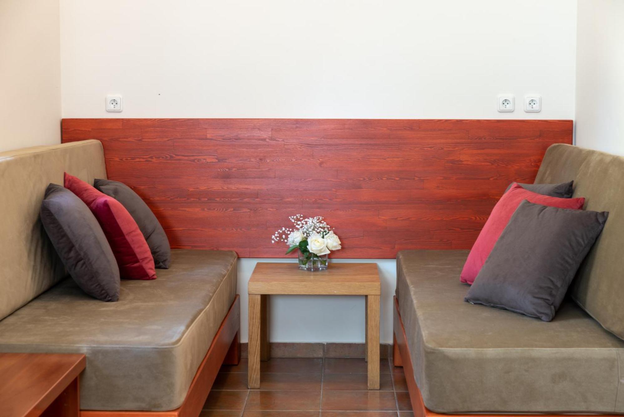 Corinthian Village Vrahati Chambre photo